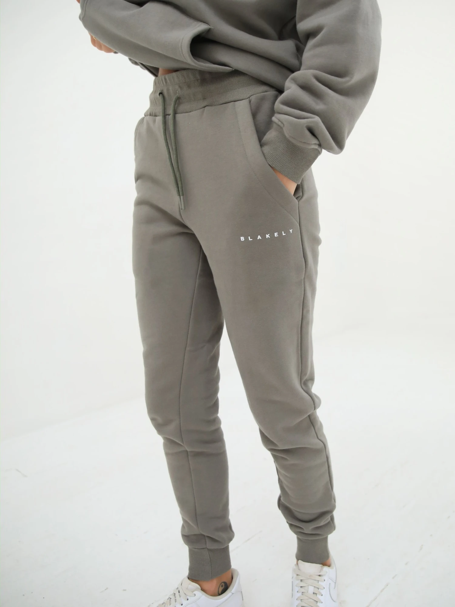 Composure Sweatpants - Safari Green 4 Composure Sweatpants - Safari Green - Image 2