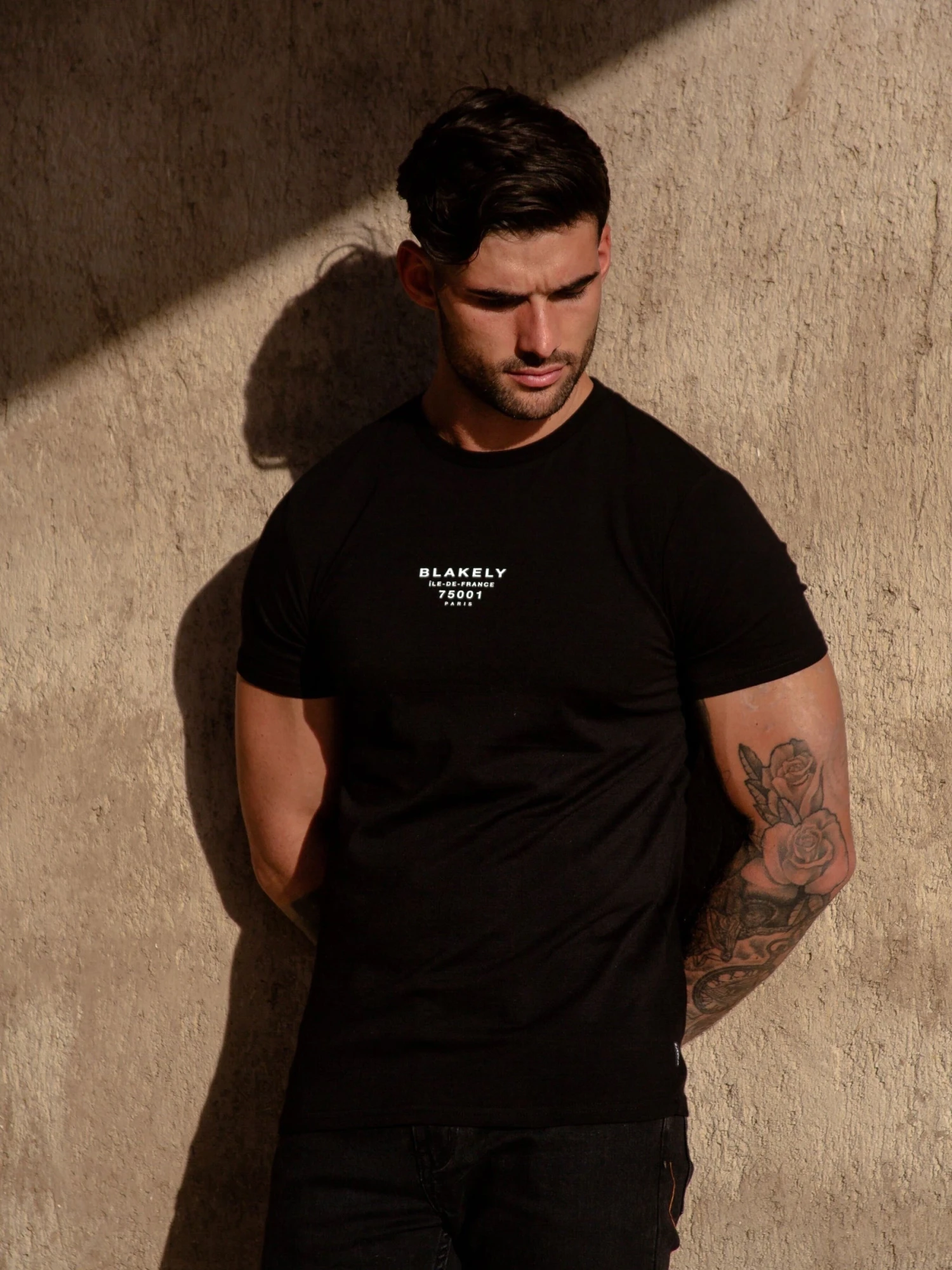 Rue Slim T-Shirt - Black 6 Rue Slim T-Shirt - Black - Image 4