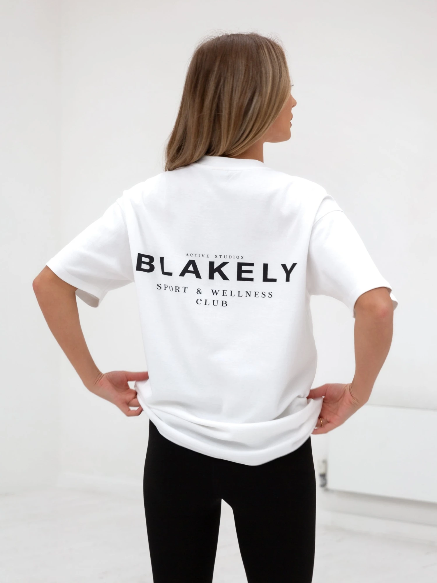 Active Studios Oversized T-Shirt - White 4 Active Studios Oversized T-Shirt - White - Image 2