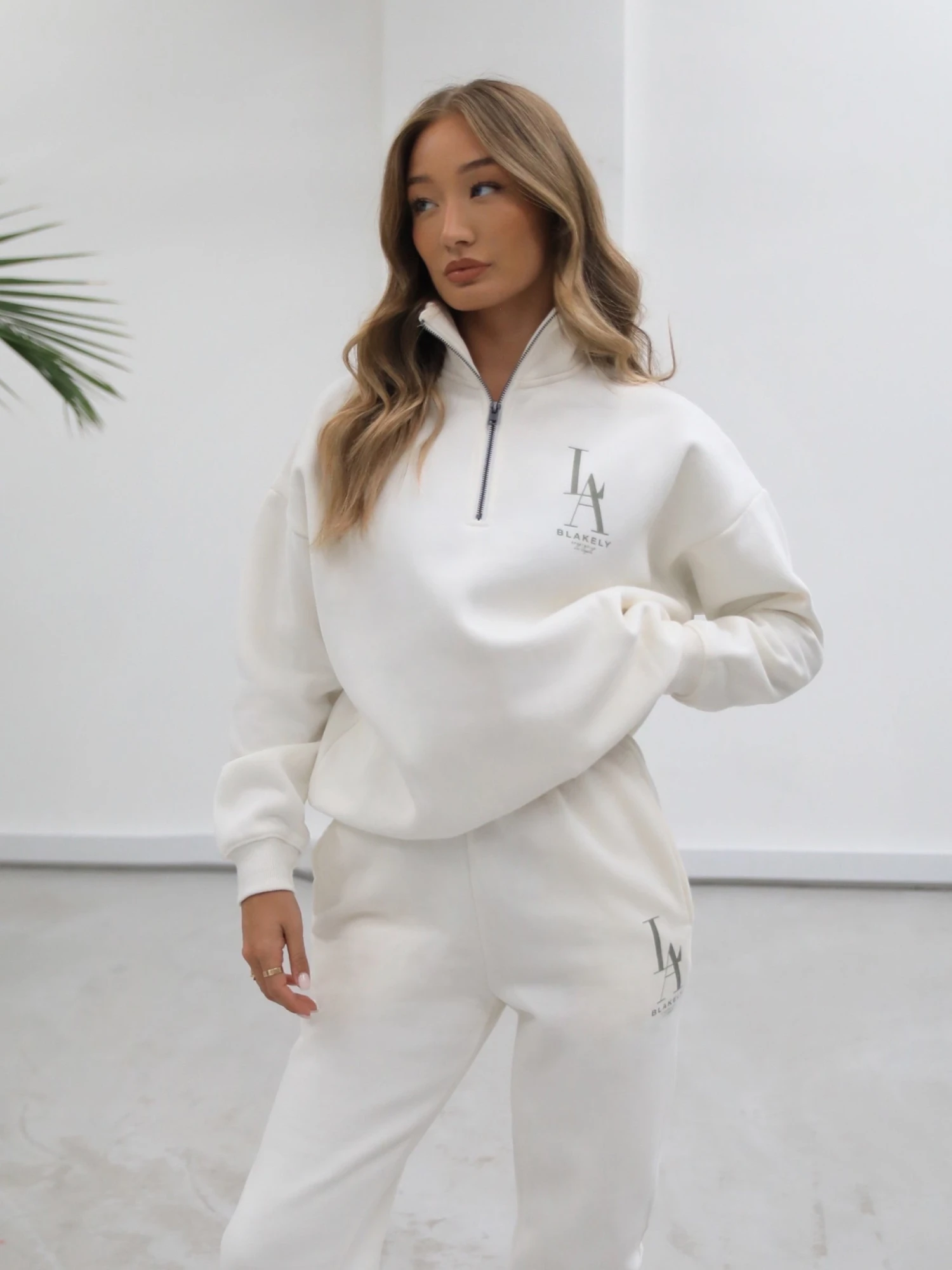 Studio 1/4 Zip Jumper - Ivory 7 Studio 1/4 Zip Jumper - Ivory - Image 5