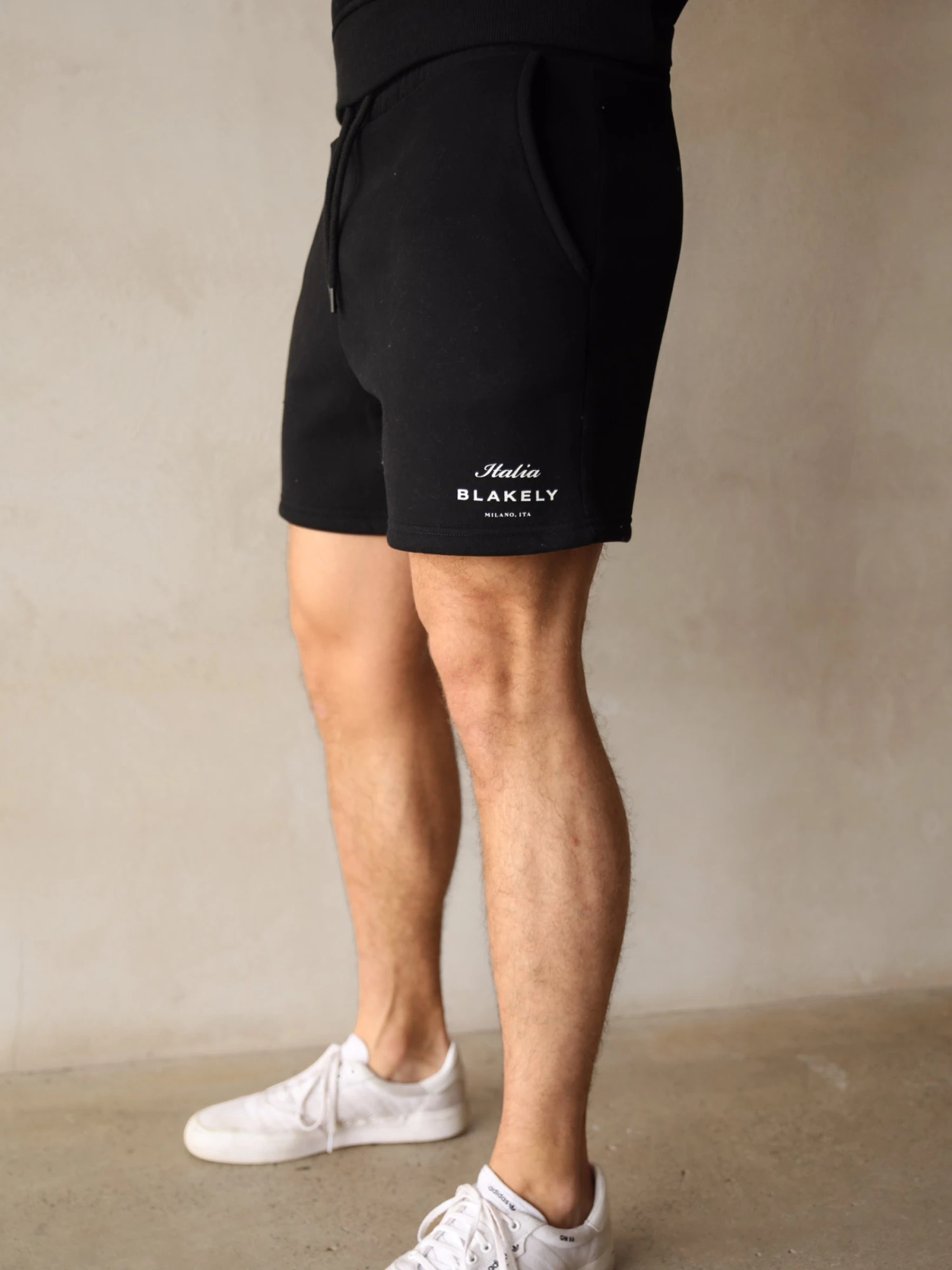 Italia Relaxed Jogger Shorts - Black 8 Italia Relaxed Jogger Shorts - Black - Image 6