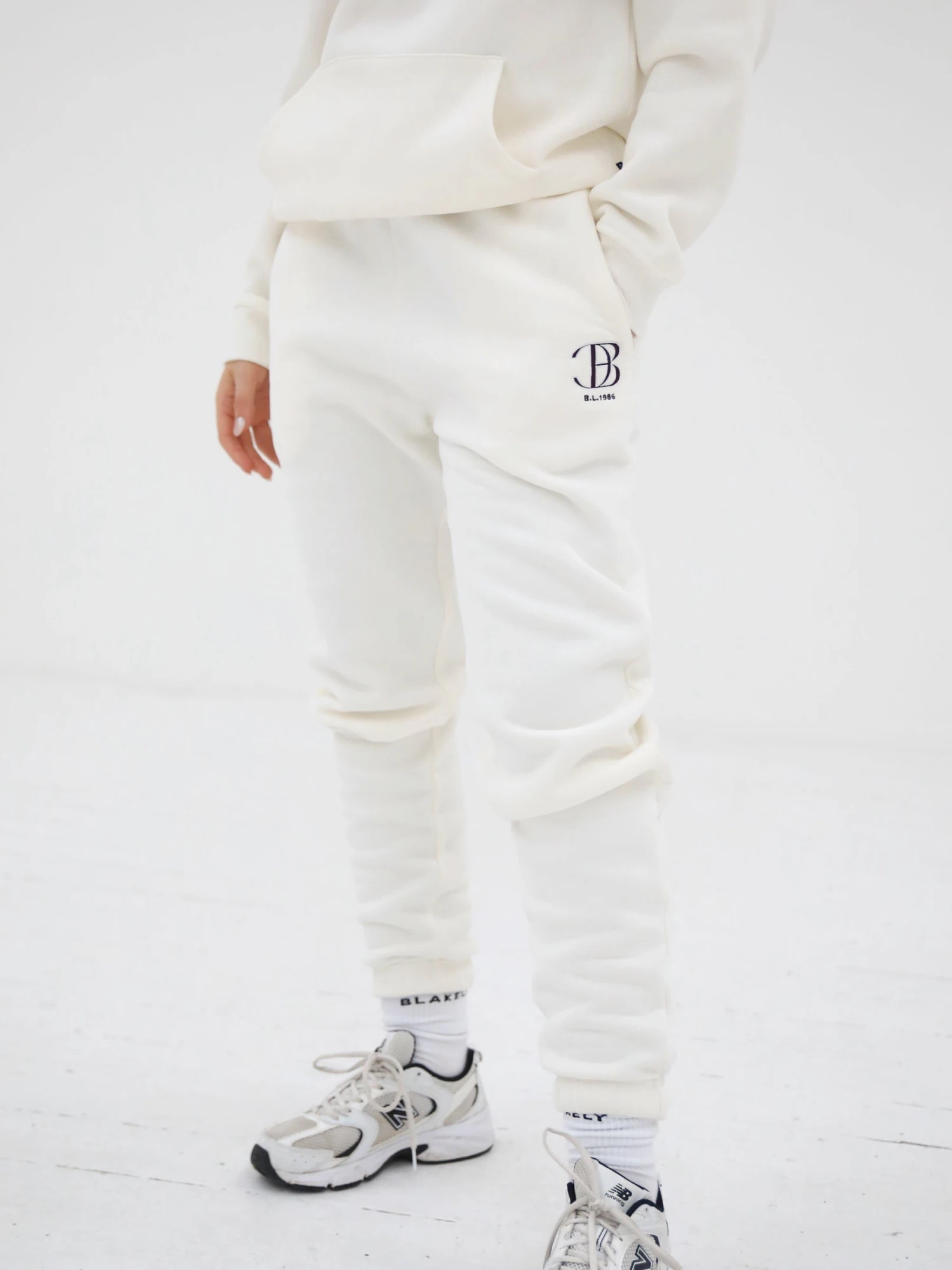Initial Sweatpants - Off White 5 Initial Sweatpants - Off White - Image 3
