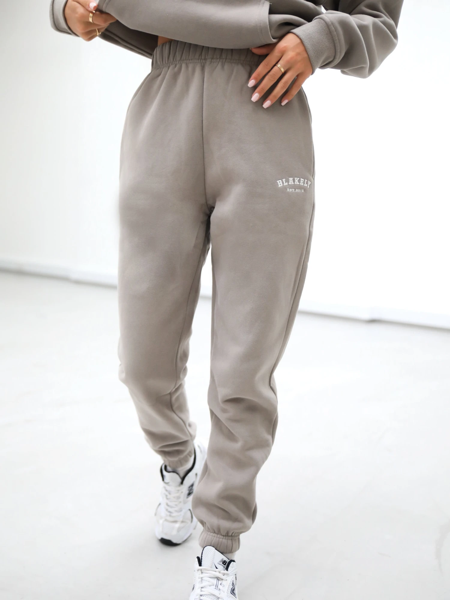 Heritage Sweatpants - Neutral Grey 5 Heritage Sweatpants - Neutral Grey - Image 3