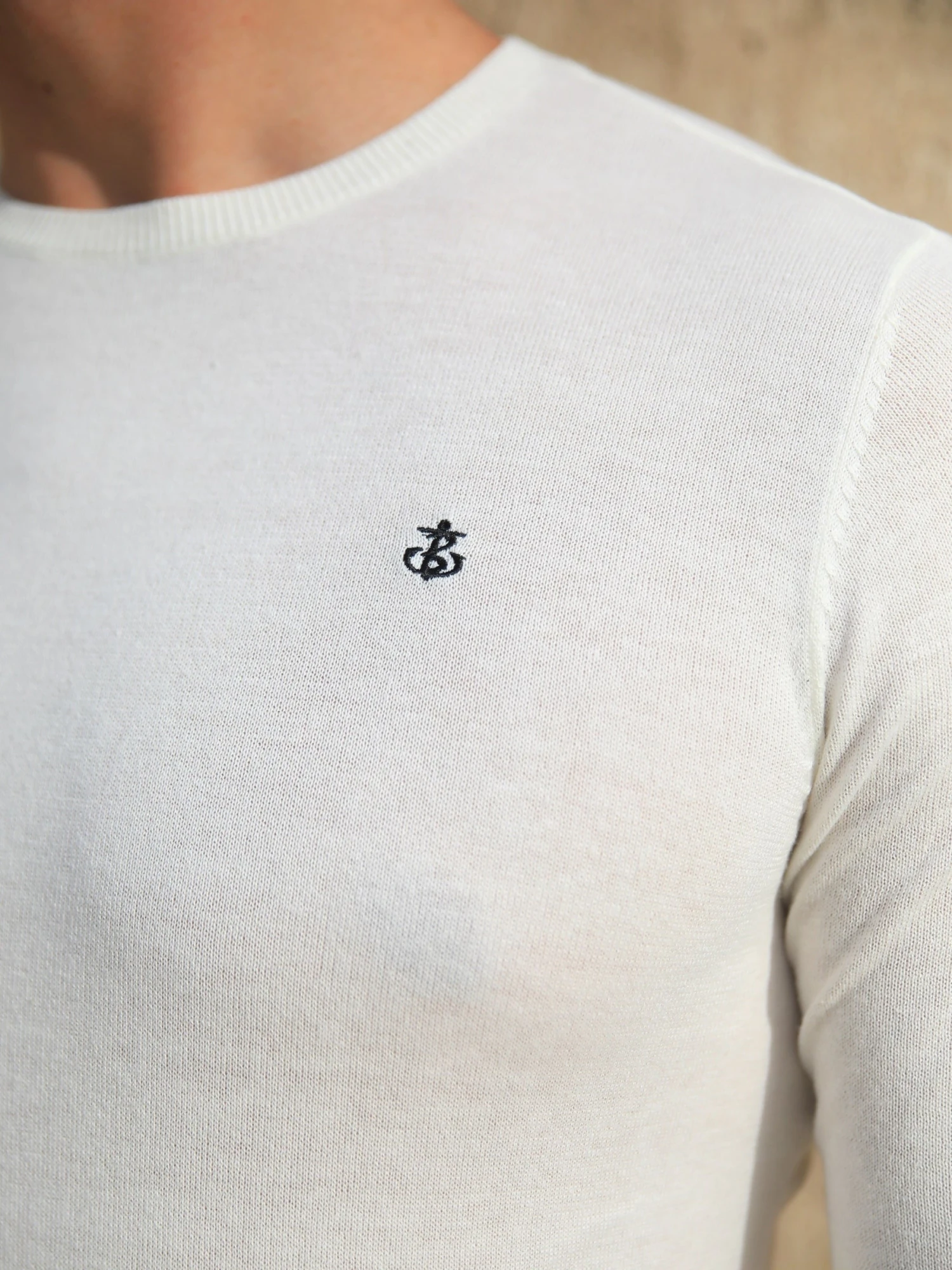 Sudbury Knitted Jumper - Off White 6 Sudbury Knitted Jumper - Off White - Image 4