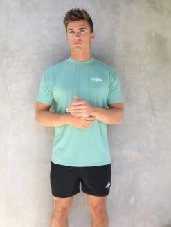 Front Page -Cheap Clothing Store 2686TSage 05FRONTLEADD