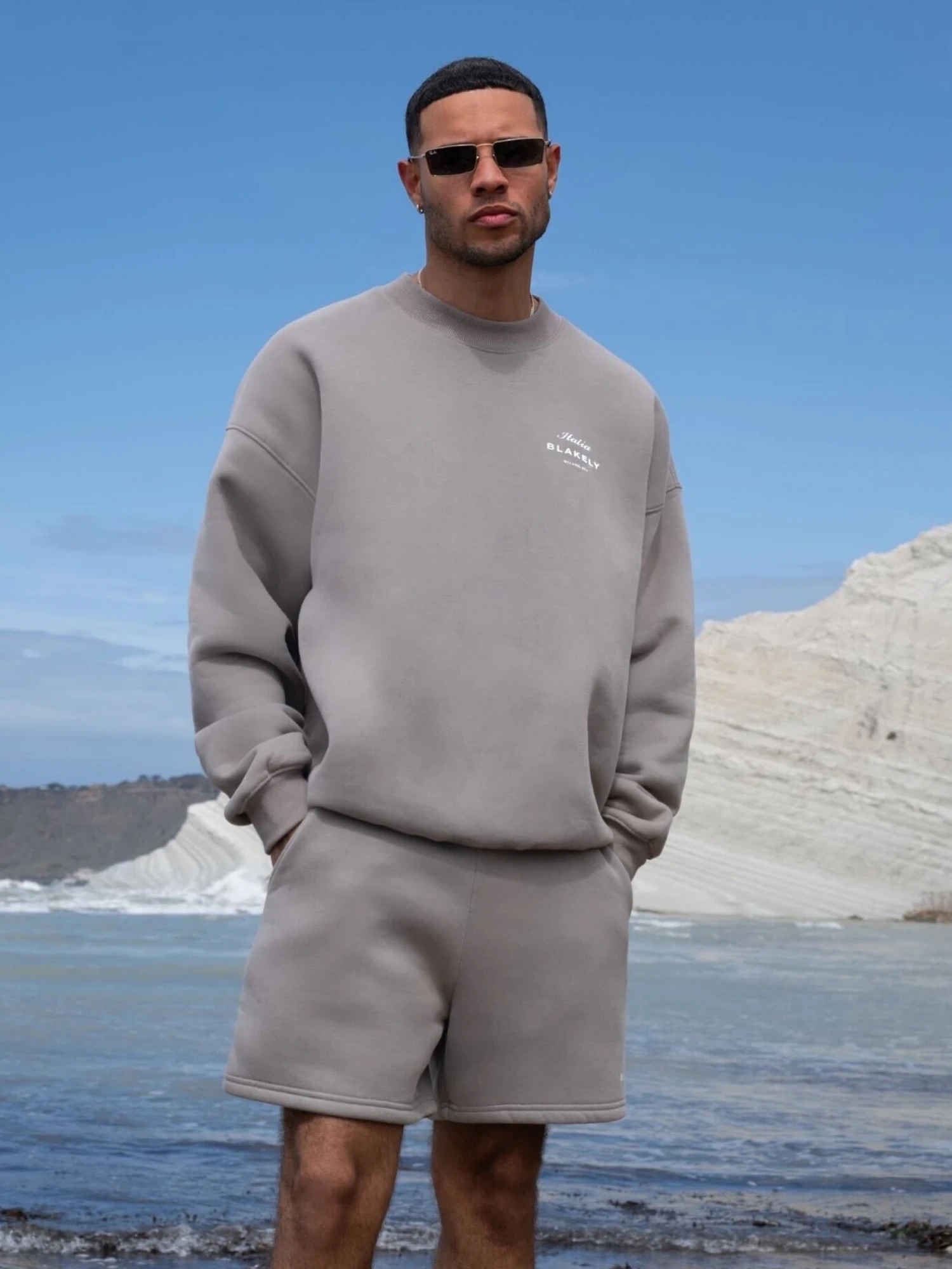 Italia Relaxed Jogger Shorts - Stone Grey 5 Italia Relaxed Jogger Shorts - Stone Grey - Image 3