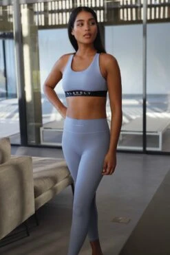 Dina Sports Bra - Blue -Cheap Clothing Store Facetune 17 03 2022 19 56 41