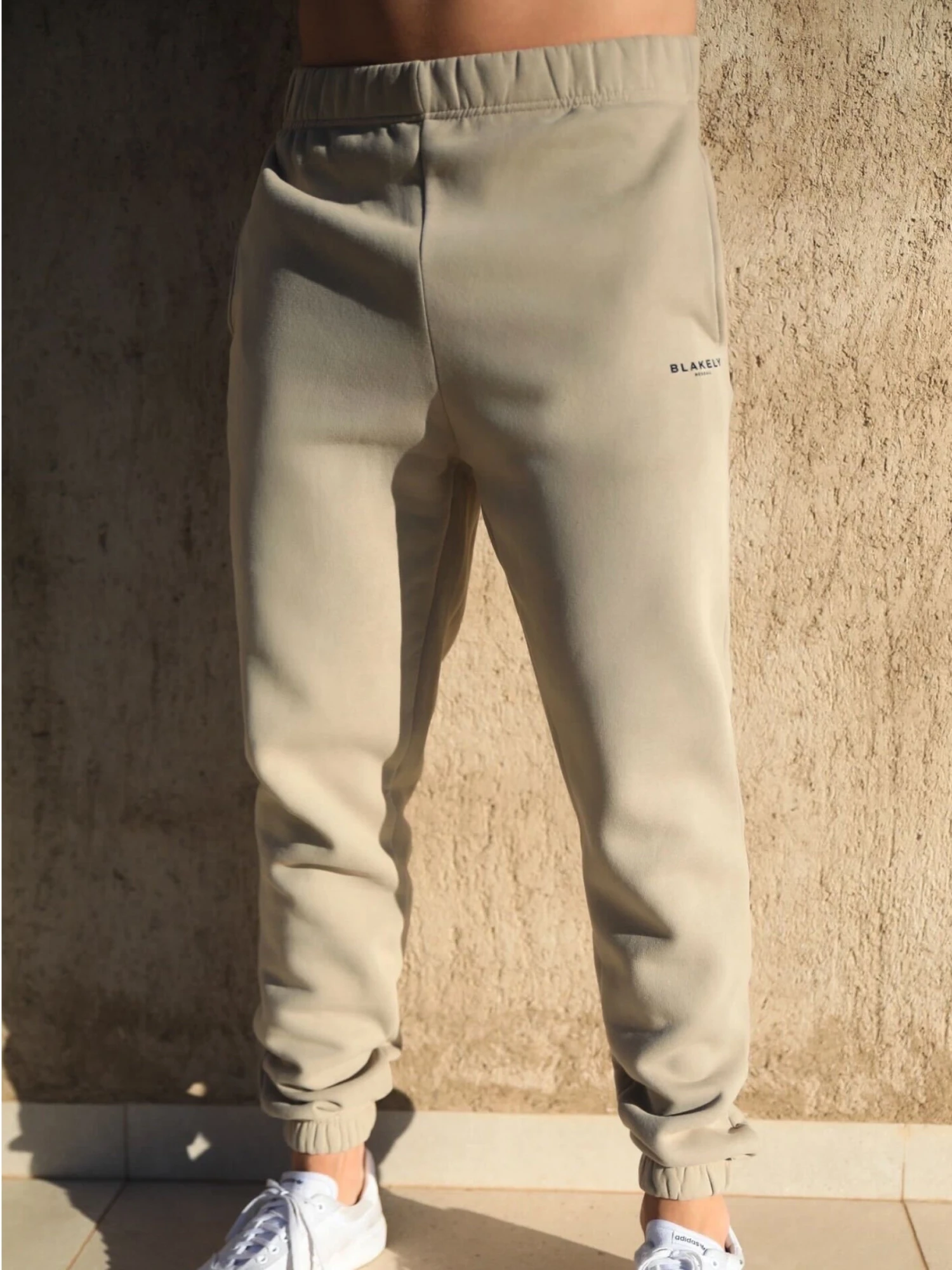 Reseau Relaxed Sweatpants - Washed Khaki 3 Reseau Relaxed Sweatpants - Washed Khaki