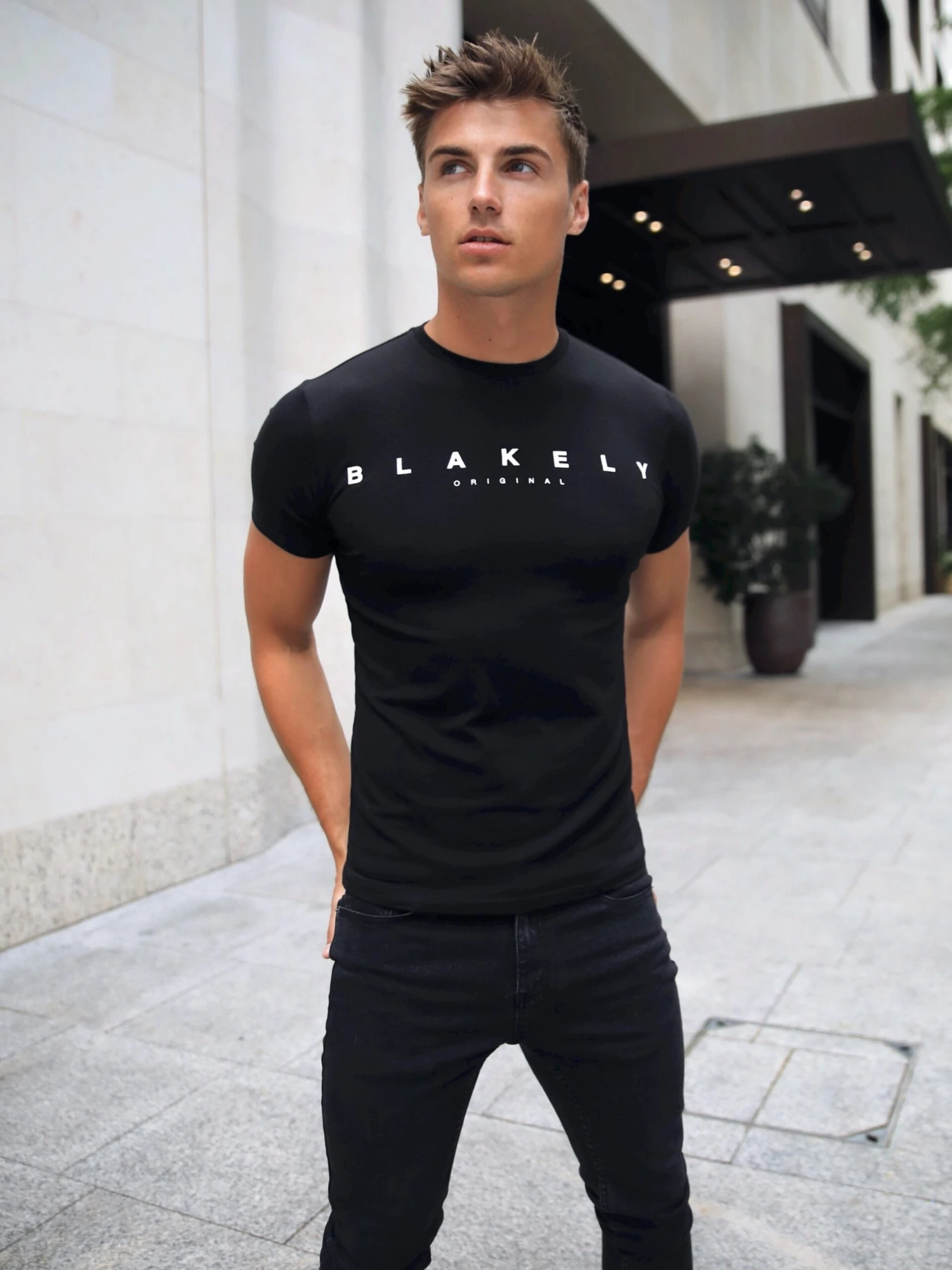 Torcross T-Shirt - Black 4 Torcross T-Shirt - Black - Image 2